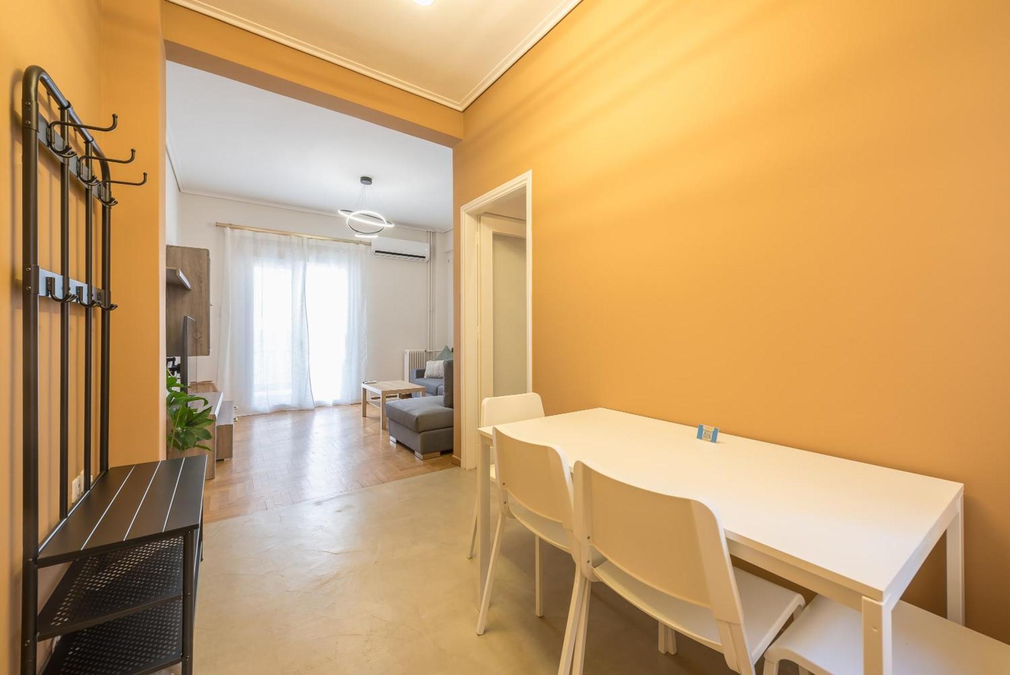 Stylish 2 Bd Urban Retreat Near Panormou Metro Apartment Athena Bagian luar foto