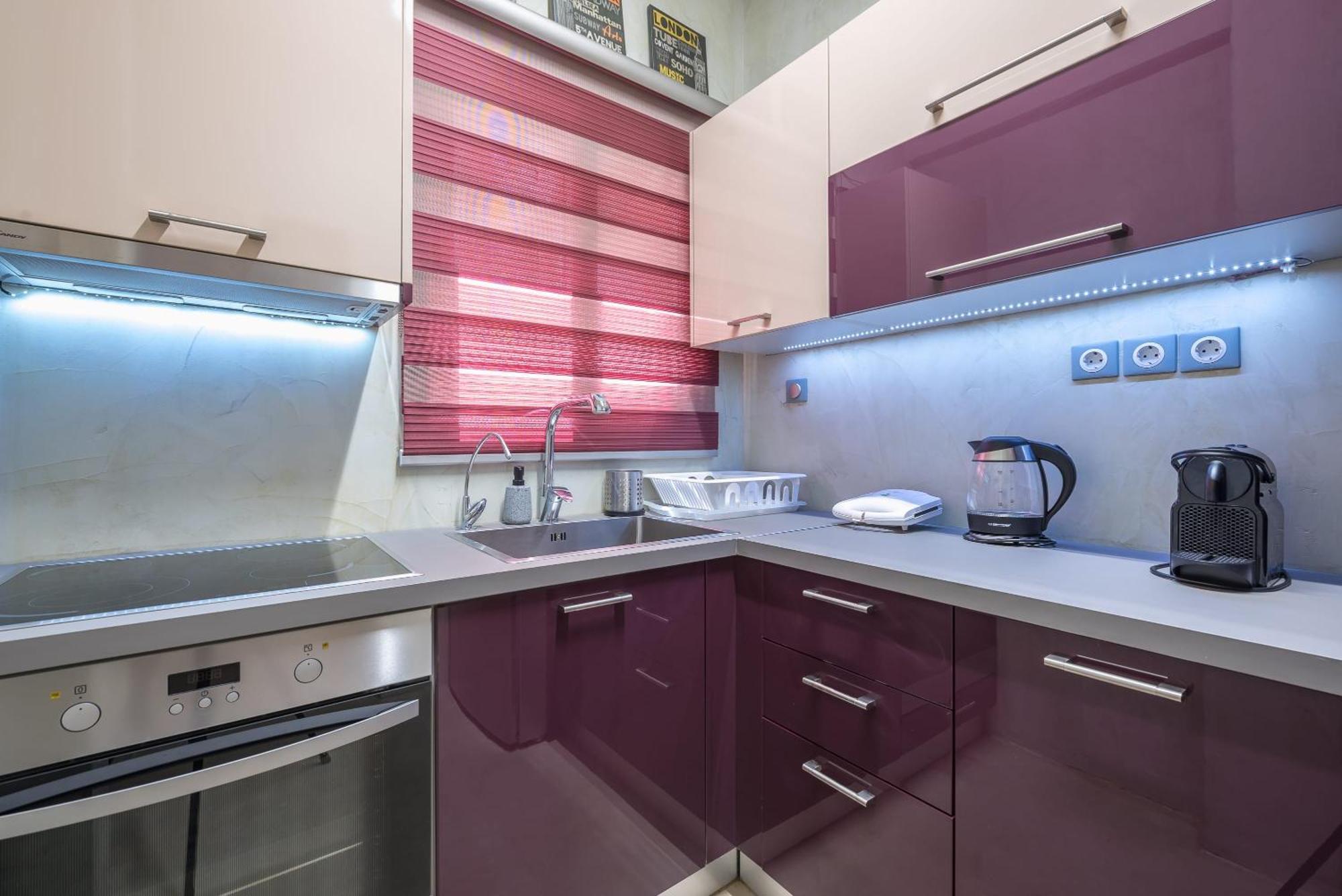Stylish 2 Bd Urban Retreat Near Panormou Metro Apartment Athena Bagian luar foto